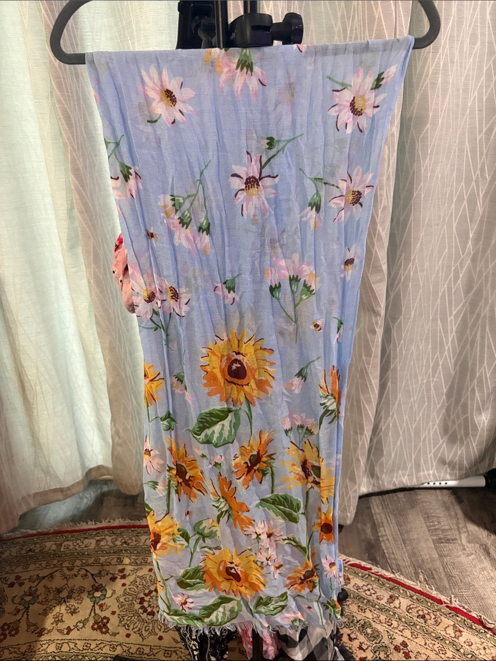 Vera Bradley Light Blue Sunflower & Daisy Wrap Scarf